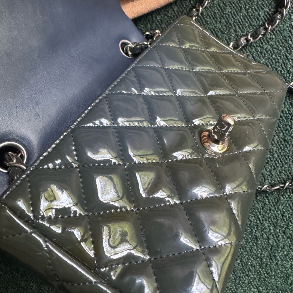 Chanel Rectangle Mini SHW - Picture 12 of 12